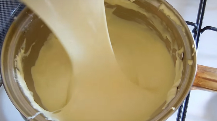 Рецепт улюбленого плавленого сирка «Янтар» в домашніх умовах за 15 хвилин