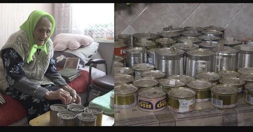 “В ночі молюся Богу за них, а в день роблю заготовки”: 93-річна українка з Вінниці разом з дочкою робить окопні свічки для хлопців із ЗСУ. Відео