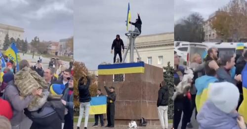 Запам’ятайте цей день Україно! українські військові вже у центрі Херсона –Люди скандують ЗСУ!!! ЗСУ!!! емоційне відео